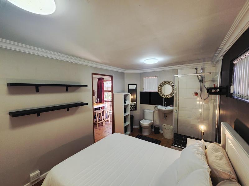 To Let 1 Bedroom Property for Rent in Vierlanden Western Cape